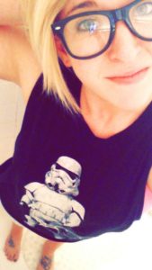 StarWars Fangirl with glasses